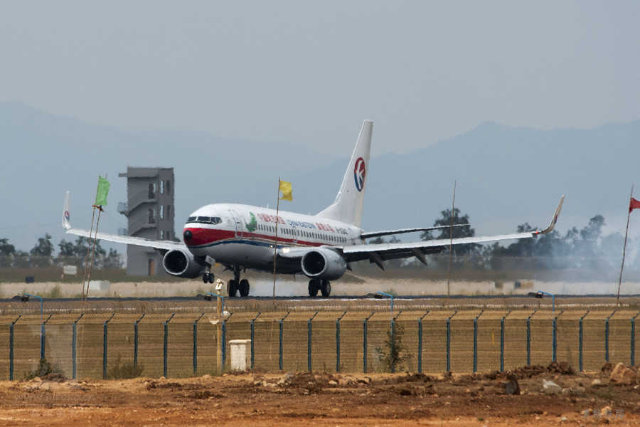 ϺյĲ737-700˾24
