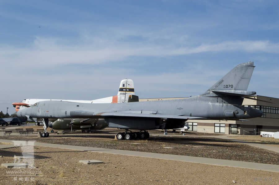 B-1BǹԶ̺ըB-52