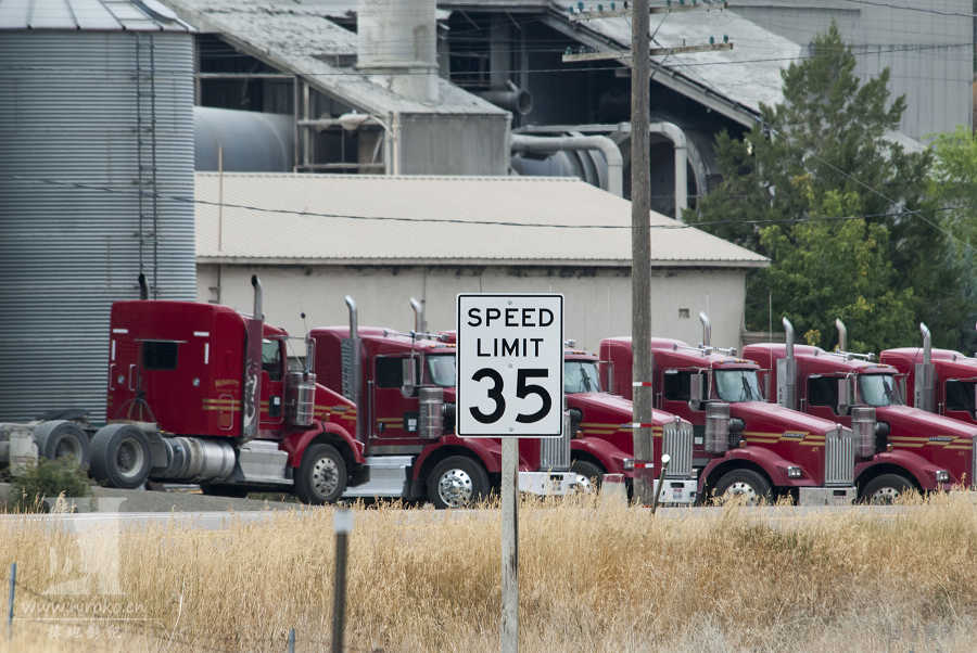 Semi TruckrĳͷΪʲôйûֶ