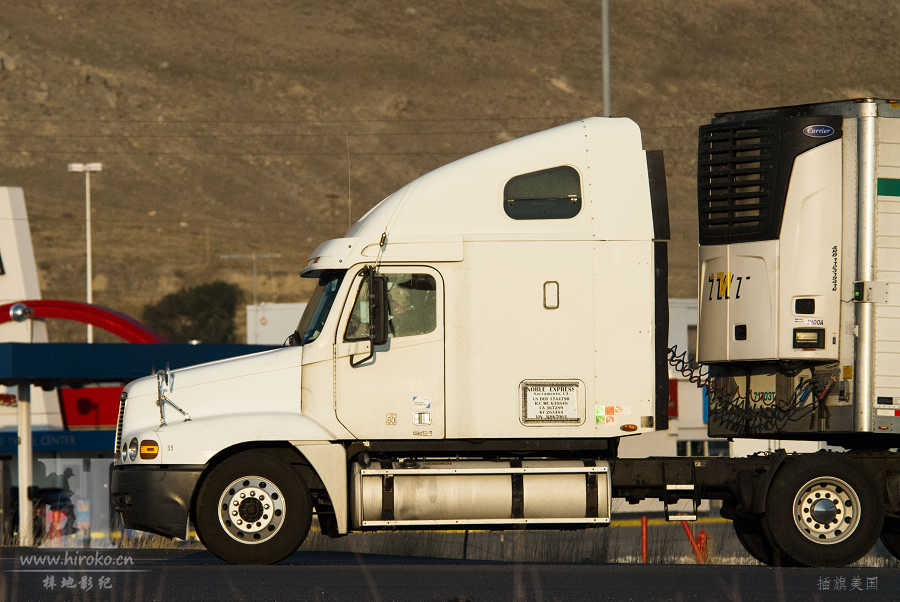 Semi Truck